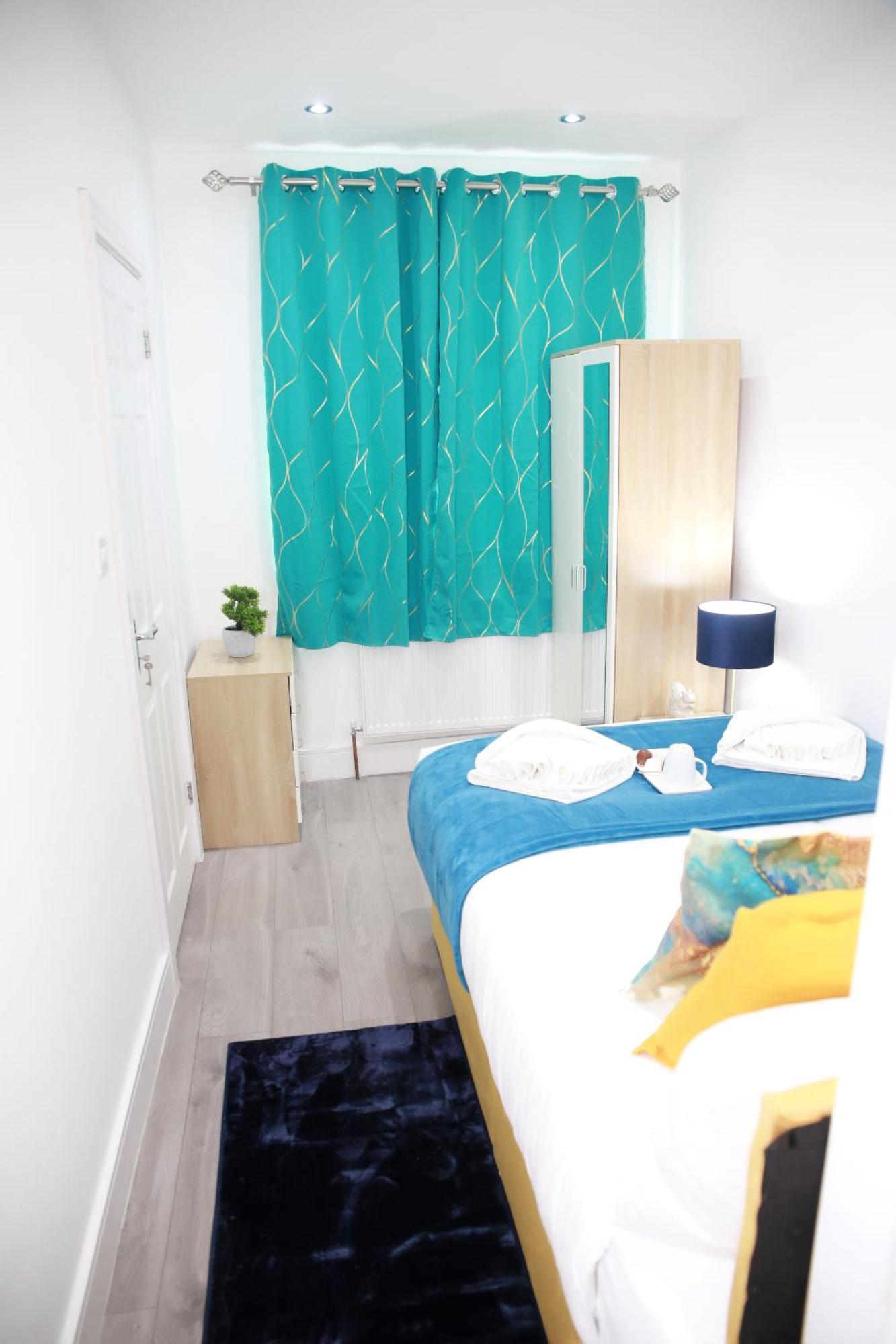 Deluxe 4 Bedroom House The Hyde Екстер'єр фото