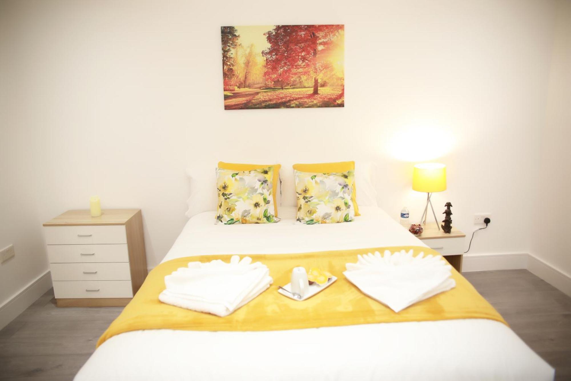 Deluxe 4 Bedroom House The Hyde Екстер'єр фото